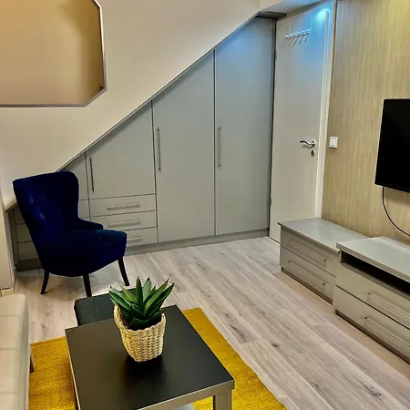 Amazing Duplex In Raday Street Lägenhet *